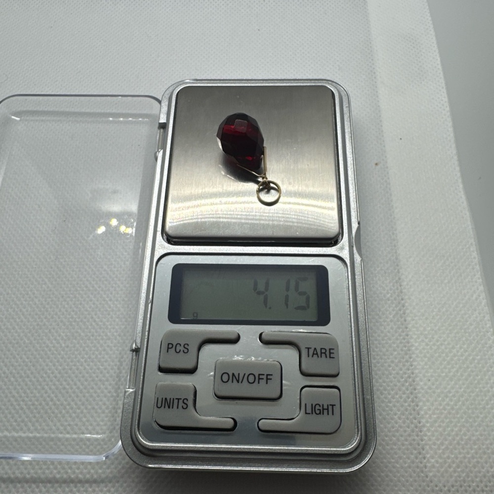 18K Yellow Gold Pendant/charm with Faceted Red Glass Teardrop, Birthstone, 750 - Picture 11 of 16